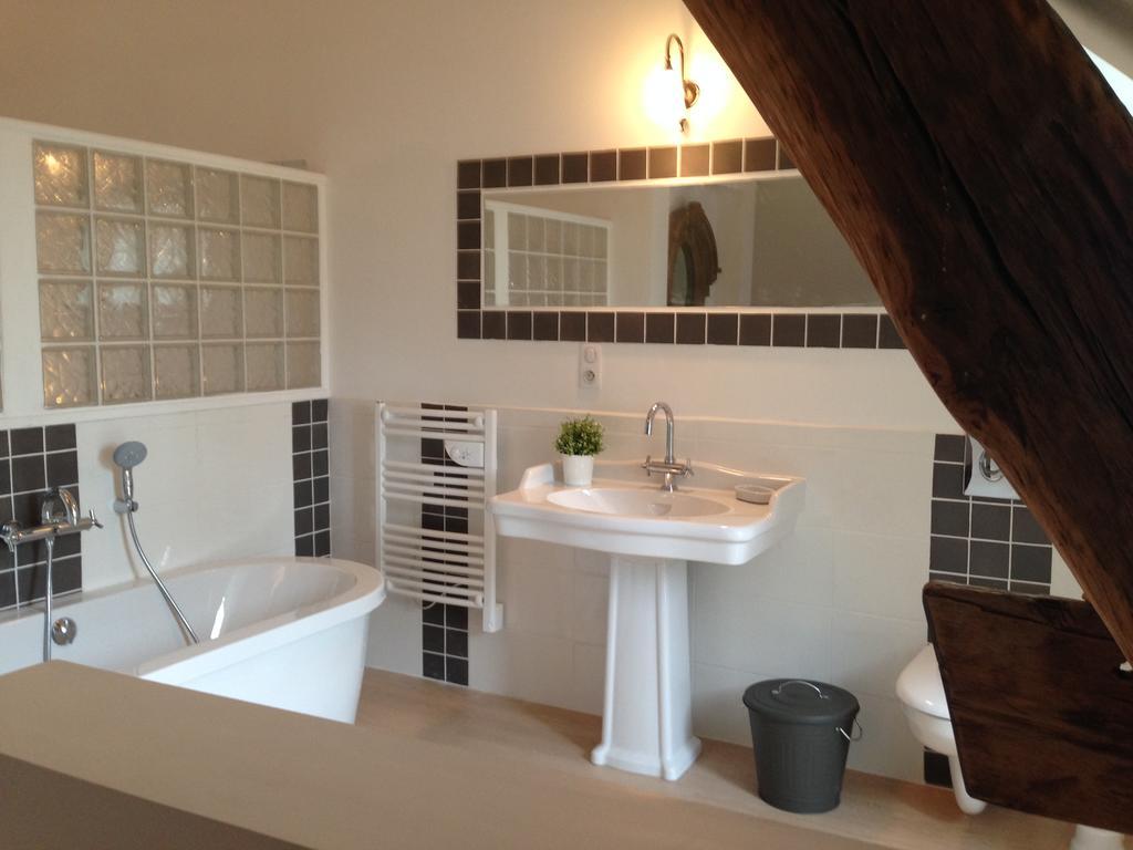 Les Chambres D'Hotes Du Bois Joli Semur-en-Auxois Dış mekan fotoğraf