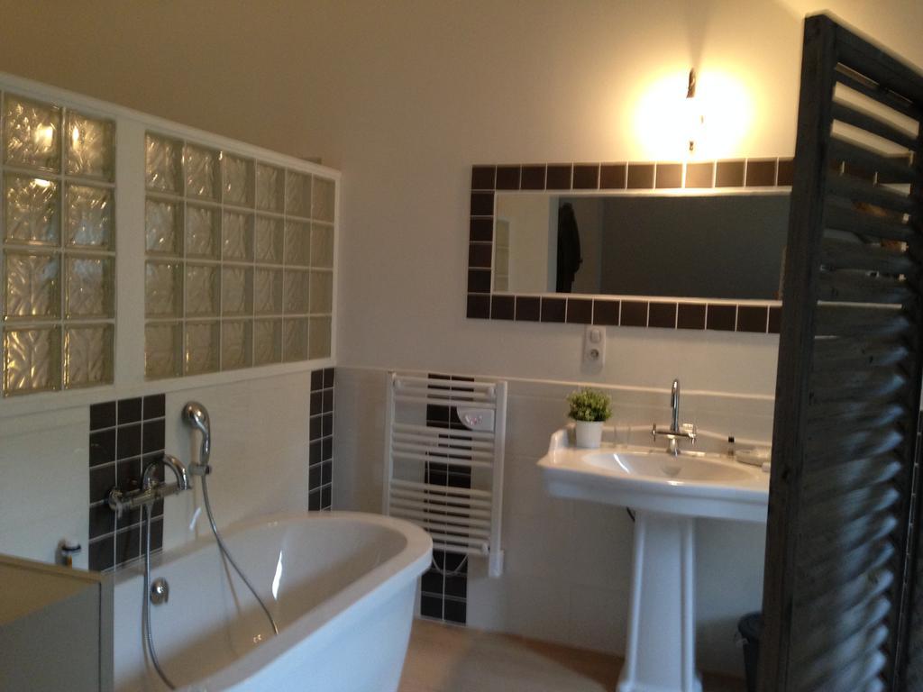Les Chambres D'Hotes Du Bois Joli Semur-en-Auxois Dış mekan fotoğraf